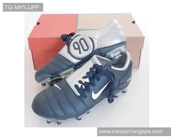 12号球星偏爱哪款足球鞋？揭秘足坛明星的足下传奇