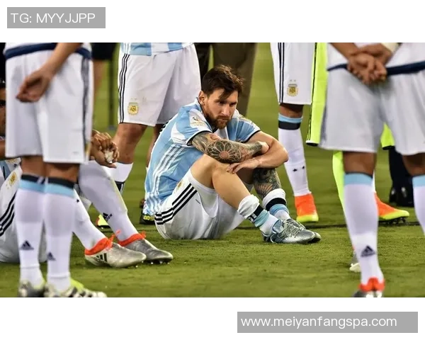 2025年全球最强足球球员排名前十榜单揭晓 谁是当今足坛之王 2025年全球最强足球球员排名前十榜单揭晓 谁是当今足坛之王