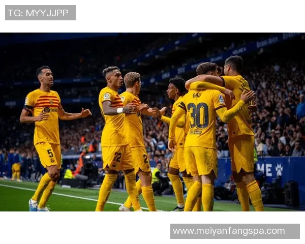 中场传奇足球巨星的辉煌岁月与不朽战场记忆 中场传奇足球巨星的辉煌岁月与不朽战场记忆