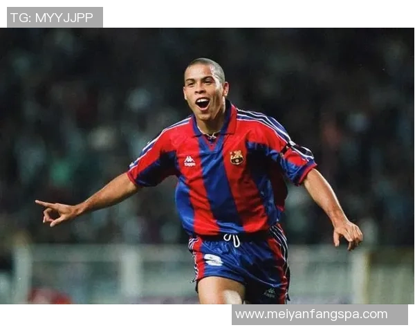 历史足球球星排名前十名深度分析与全球足坛影响力探讨 历史足球球星排名前十名深度分析与全球足坛影响力探讨